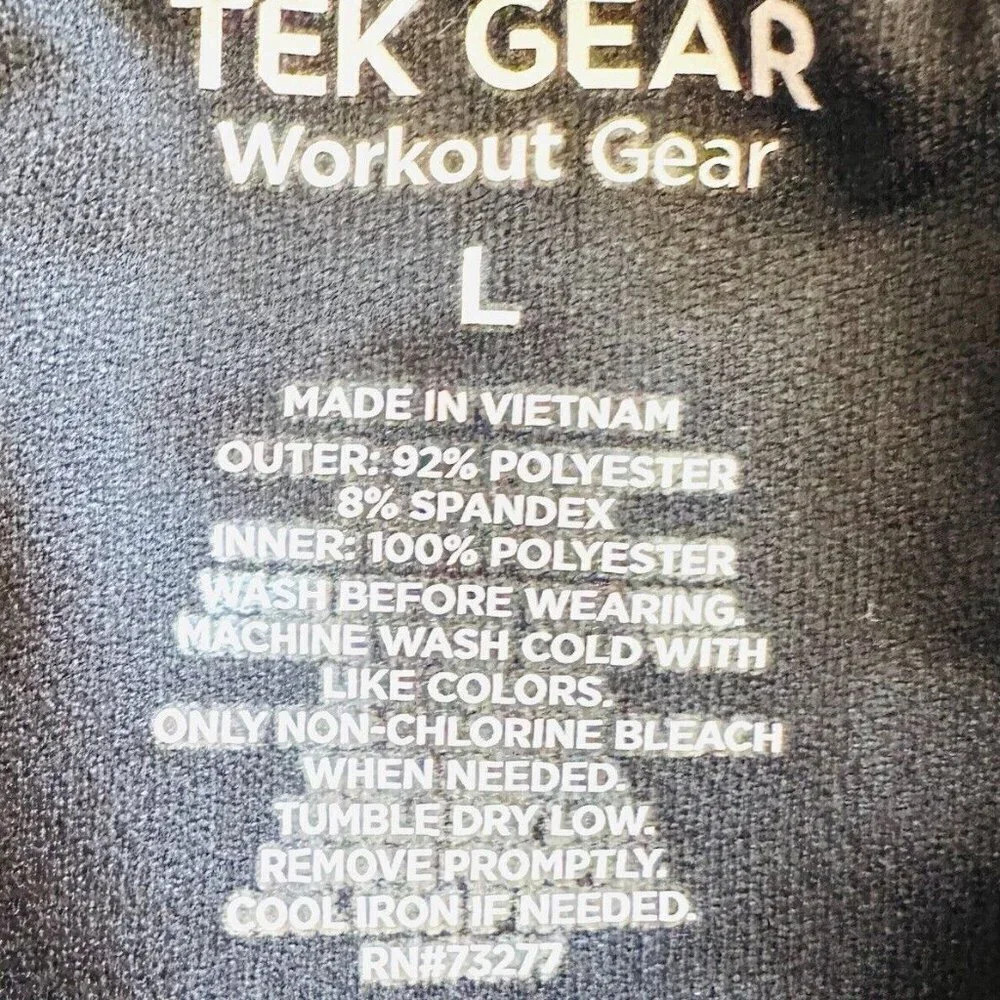 NWT TEK GEAR Women Mid Rise Workout Gear Brief Style Liner Green Shorts Sz Large - Picture 3 of 4